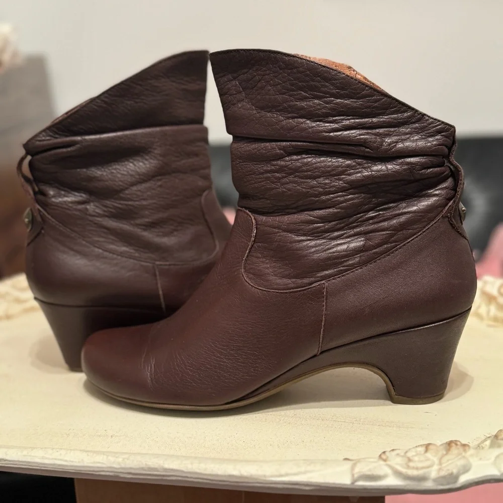 Eric Michael Women's  Julia Ankle Boot | Size 41